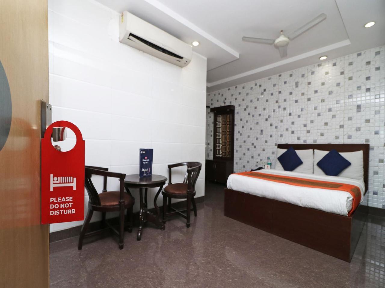 Oyo 2705 Hotel Preet Palace Nova Deli Exterior foto