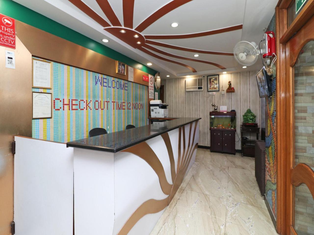Oyo 2705 Hotel Preet Palace Nova Deli Exterior foto