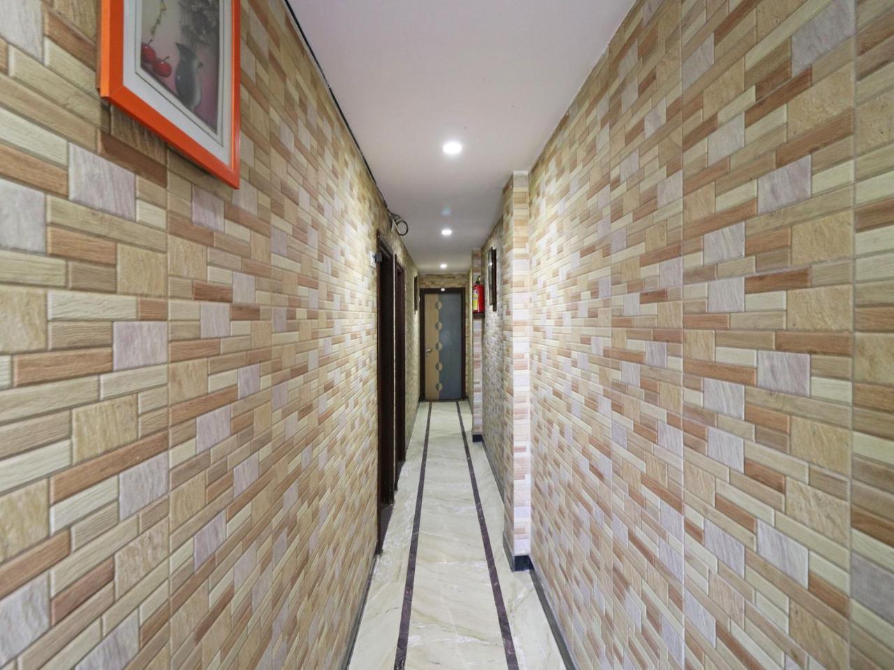 Oyo 2705 Hotel Preet Palace Nova Deli Exterior foto